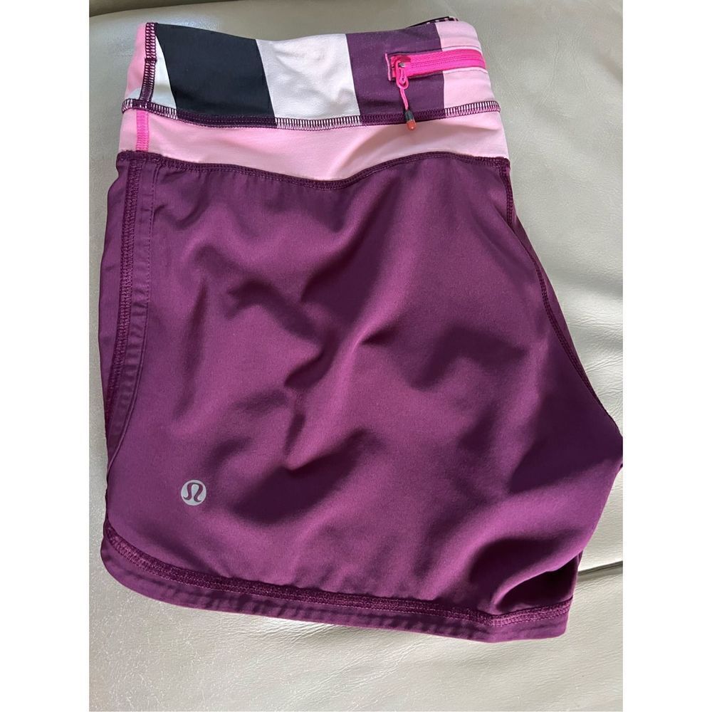 Lululemon Shorts Women’s Zipper Pocket Striped Pink Size M